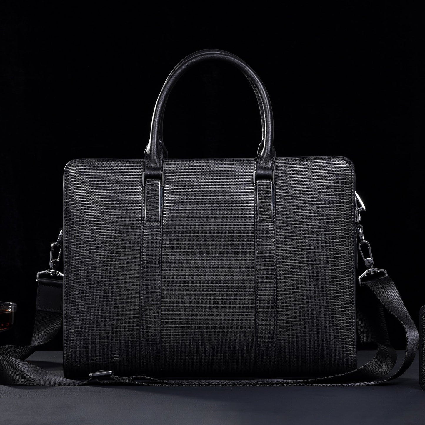 High - end Business Computer Men's Cowhide Handbag - Elite styles